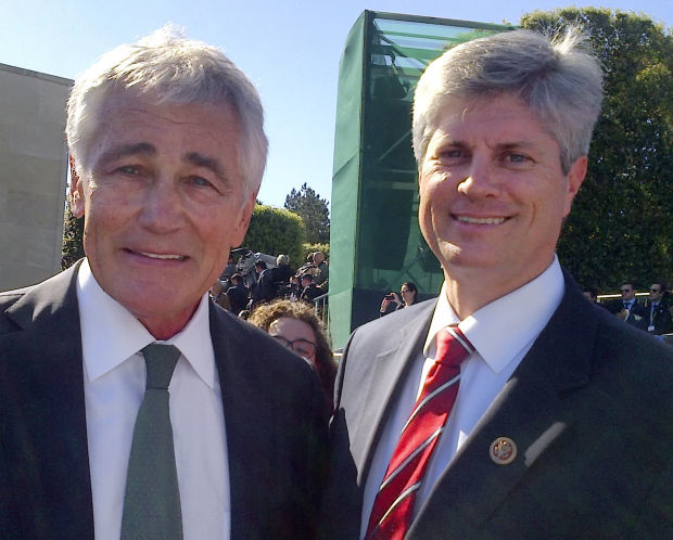 Hagel, Fortenberry
